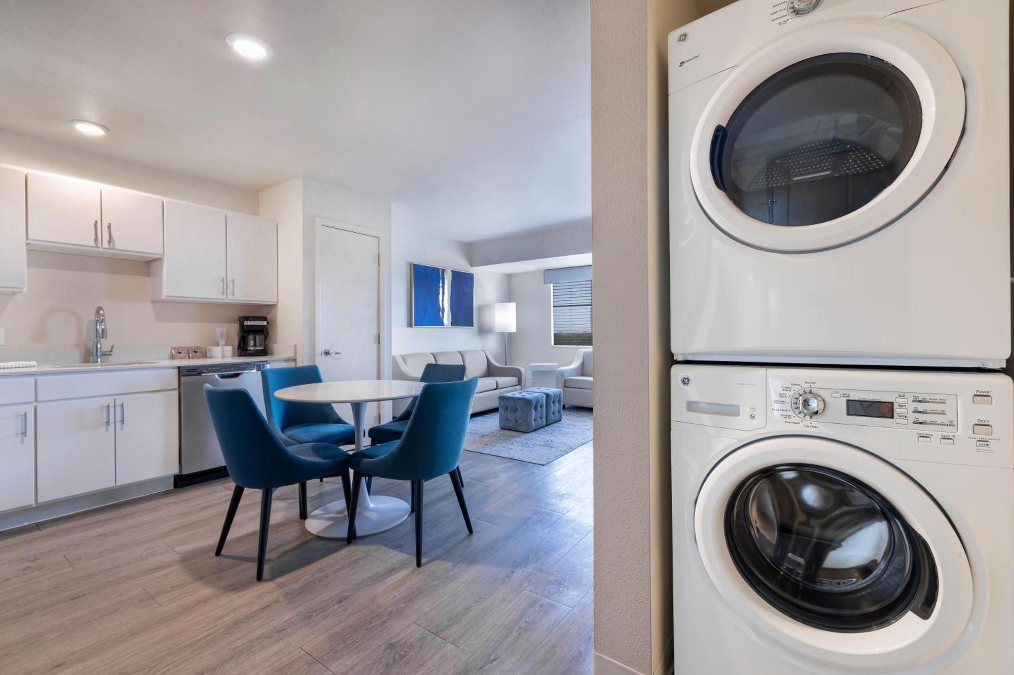 Soka Suites Dallas - Las Colinas 歐文 外观 照片