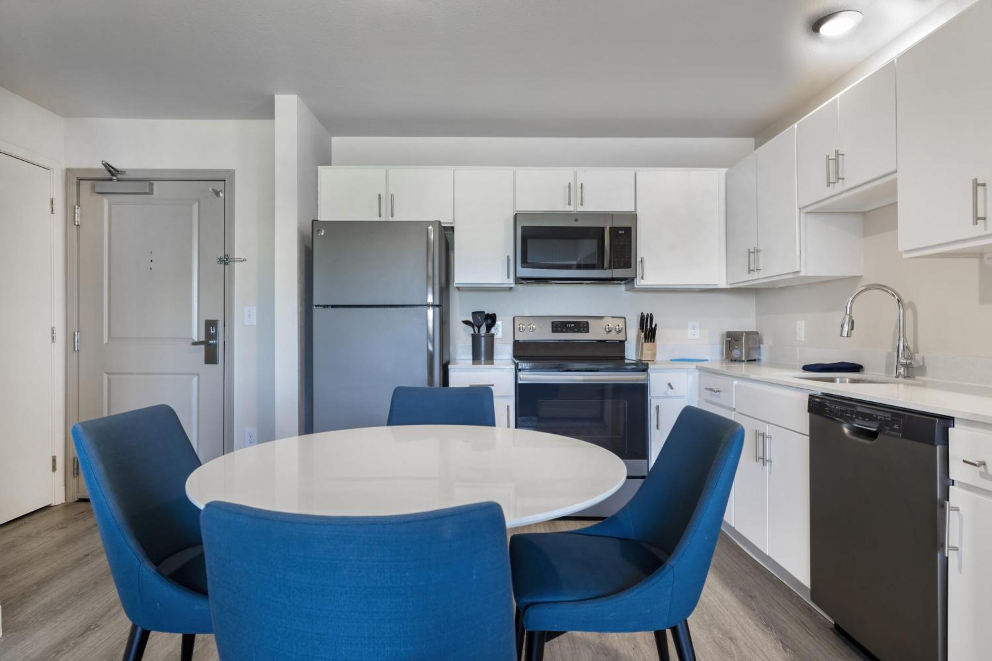 Soka Suites Dallas - Las Colinas 歐文 外观 照片